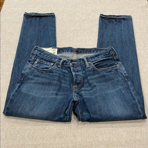 Abercrombie & Fitch Medium Wash Straight Leg Button Fly Denim Blue Jeans Men Boy - Picture 10 of 13